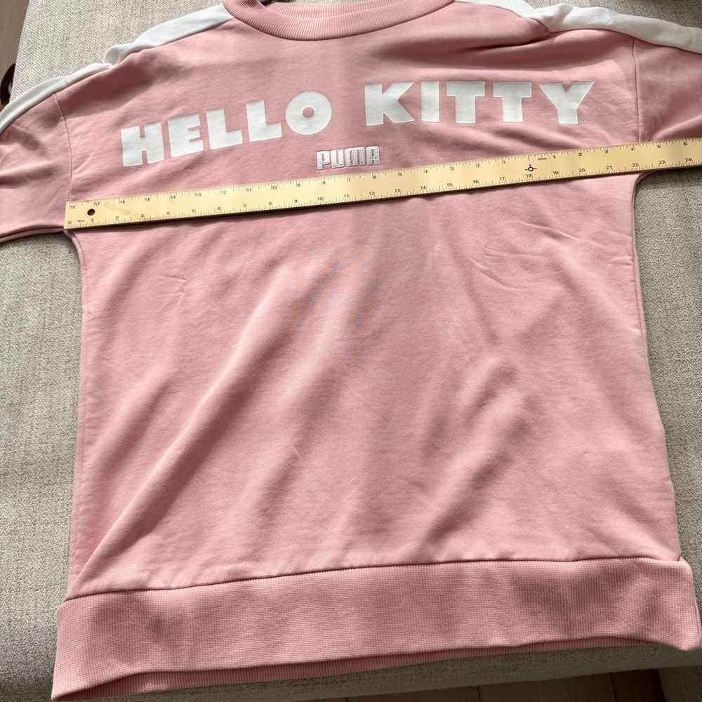 🎀 Hello Kitty x PUMA Pink White Text Graphic Sweatshirt - Picture 6 of 12